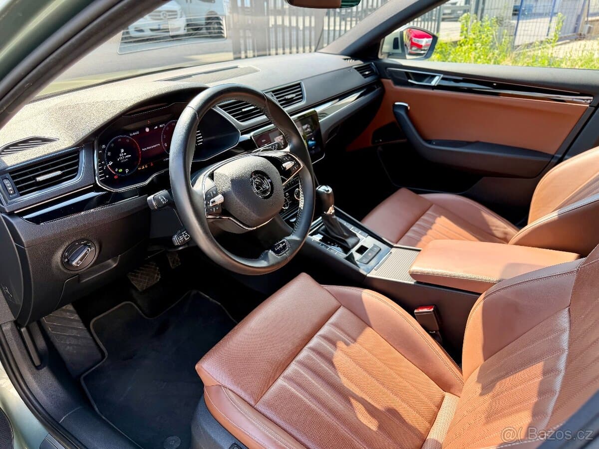 2022 Škoda SUPERB - 9