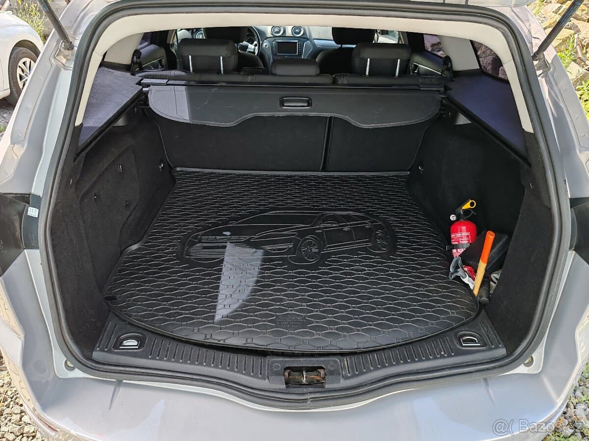 2010 Ford MONDEO - 9