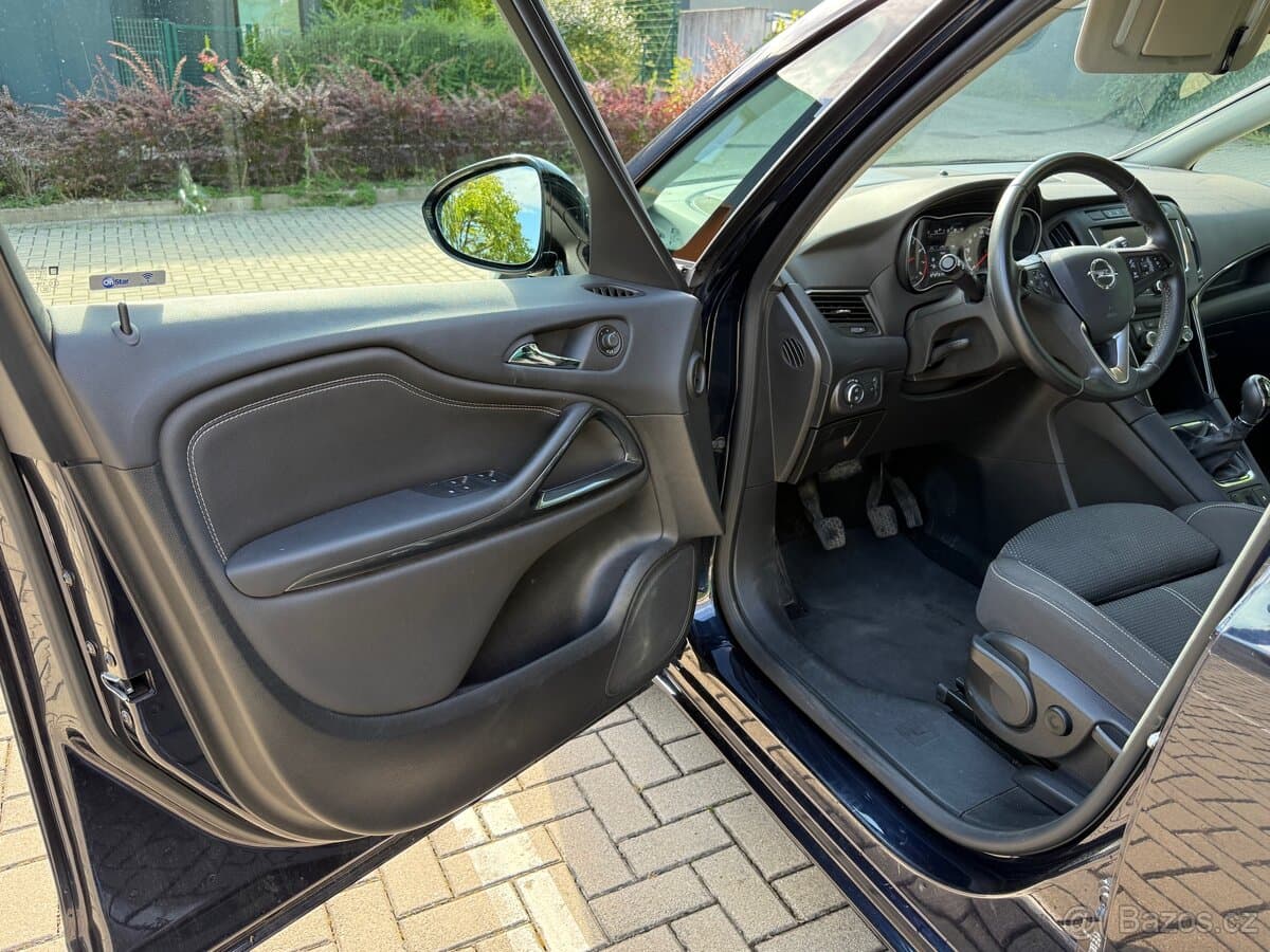 2018 Opel ZAFIRA - 9