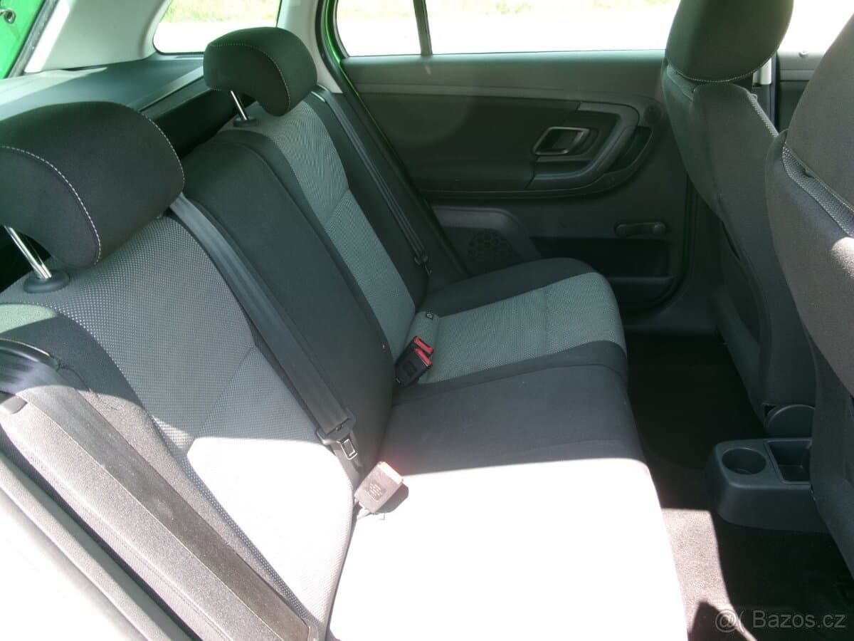 2010 Škoda FABIA - 9
