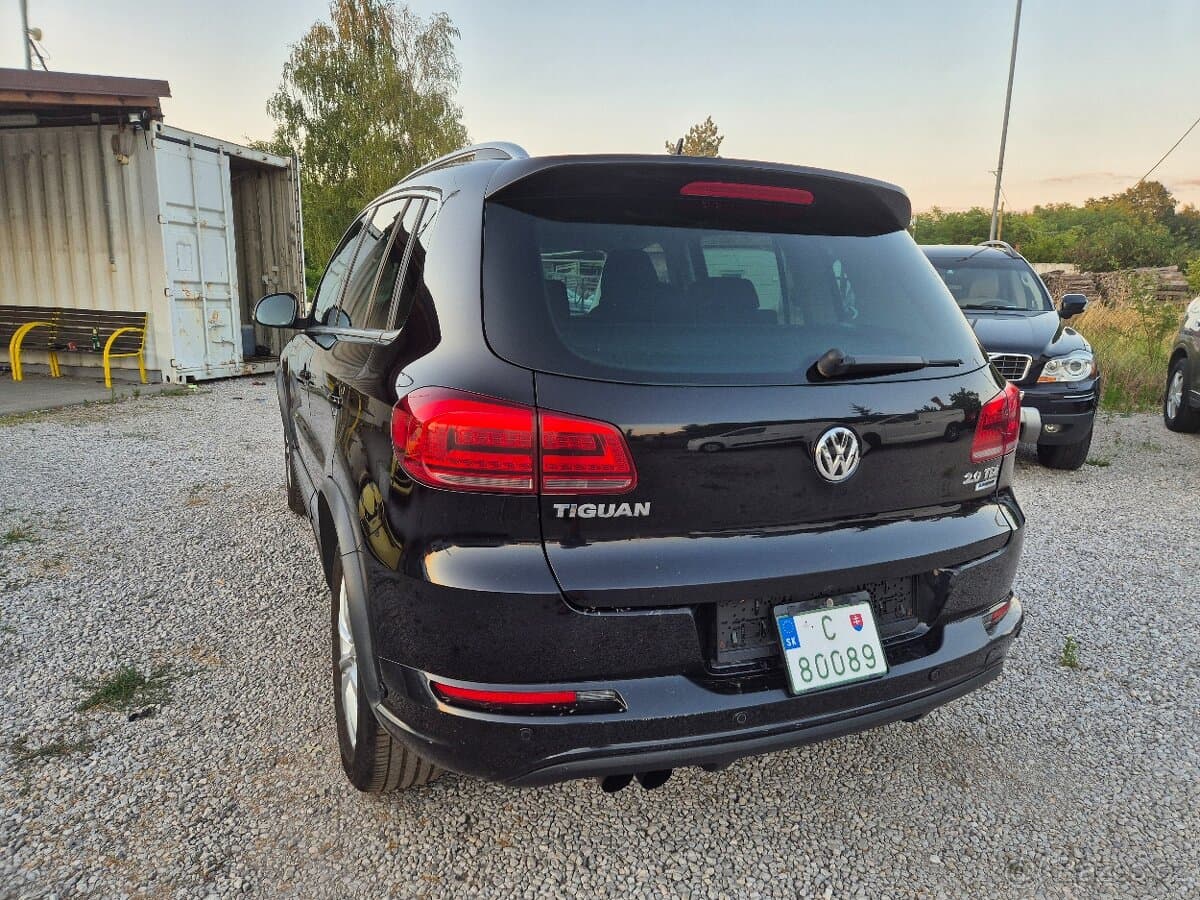 2014 Volkswagen TIGUAN - 9