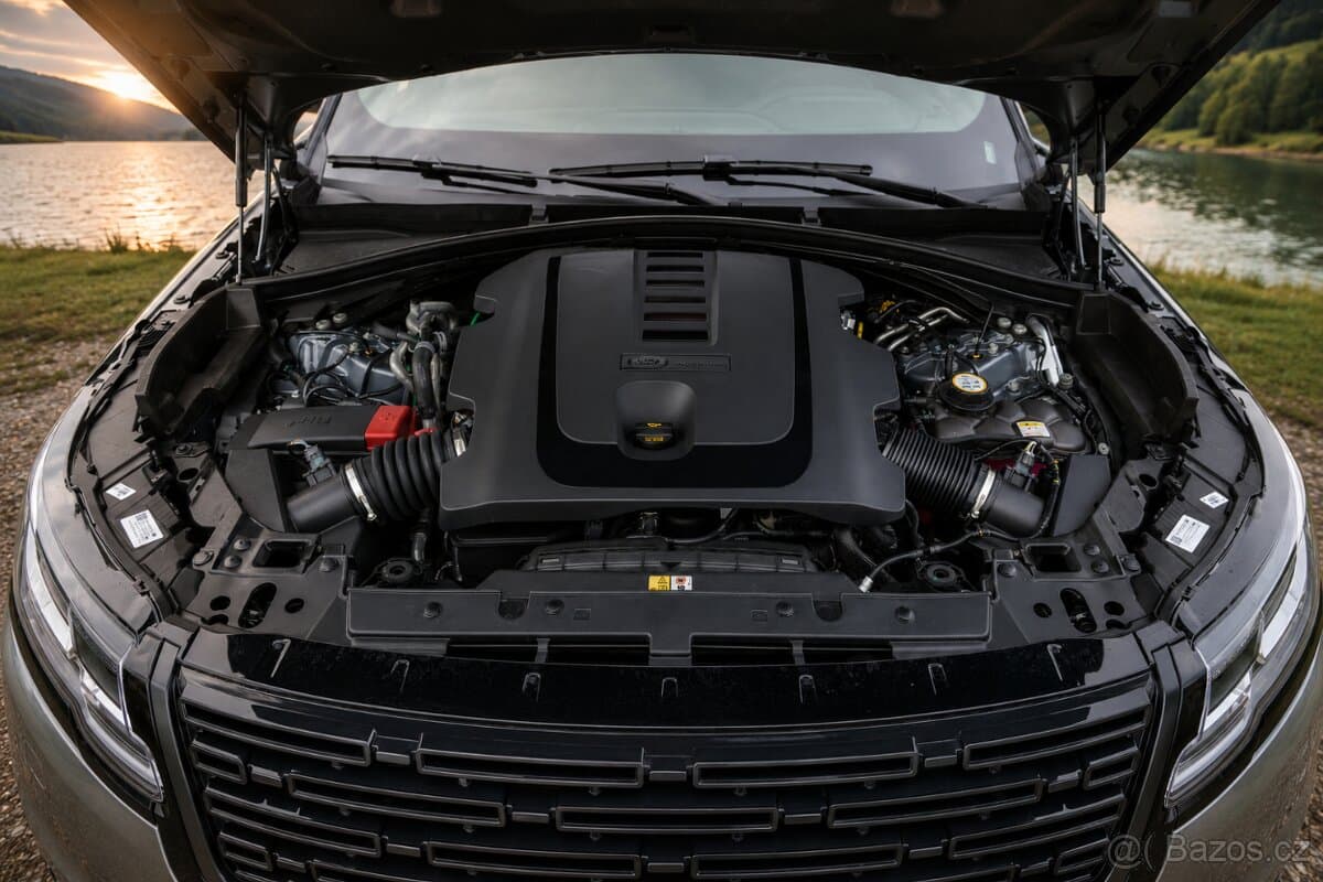 2026 Land Rover RANGE ROVER VELAR - 9