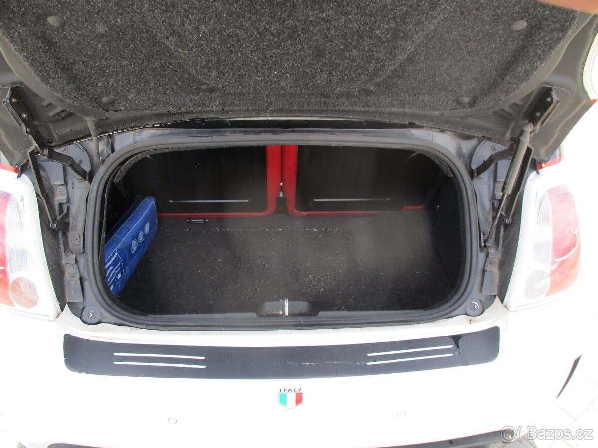 2011 Fiat 500 - 9