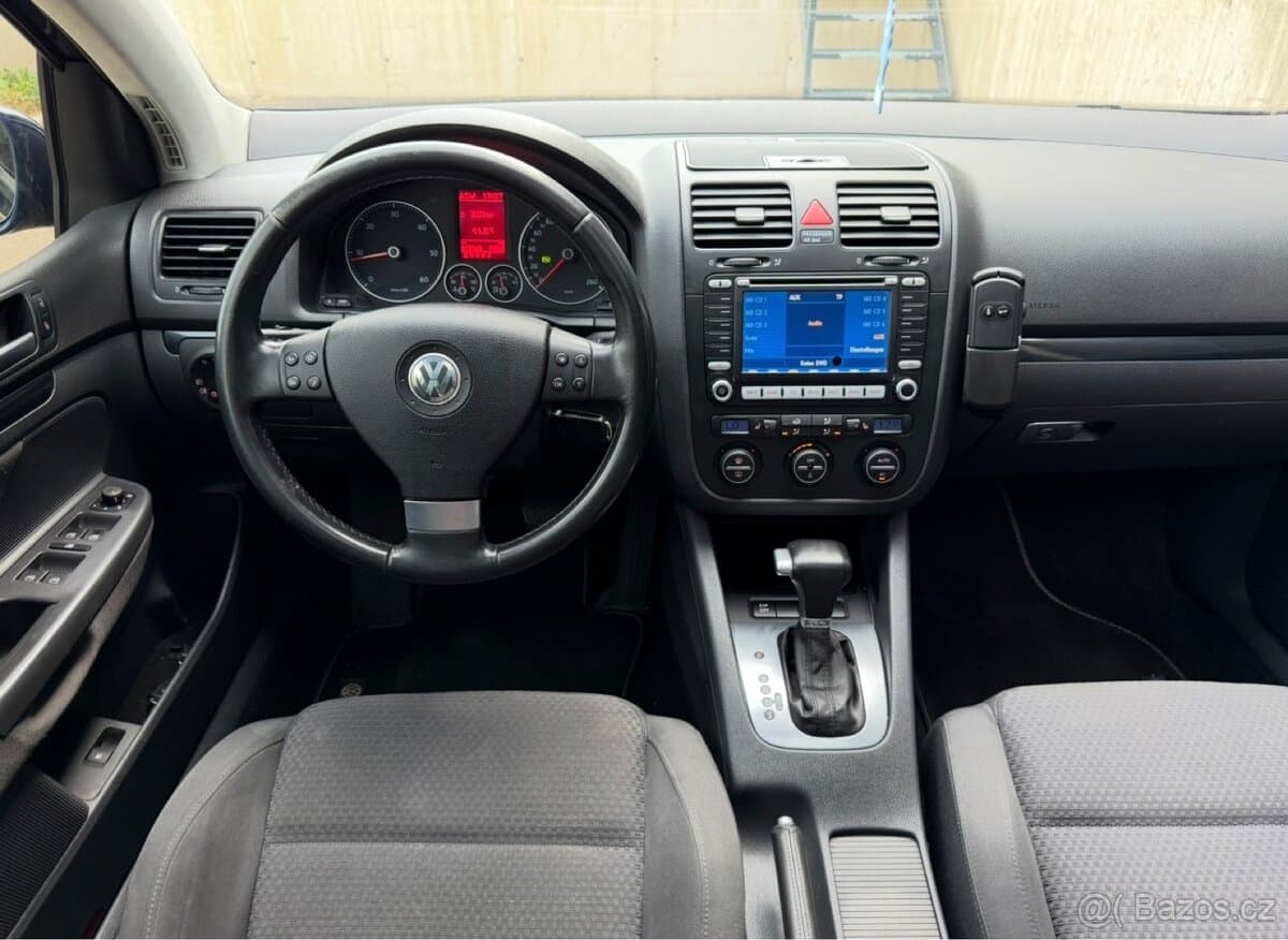 2008 Volkswagen GOLF - 9