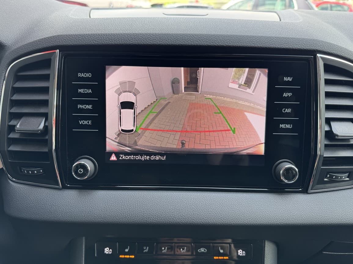 2020 Škoda KAROQ - 9