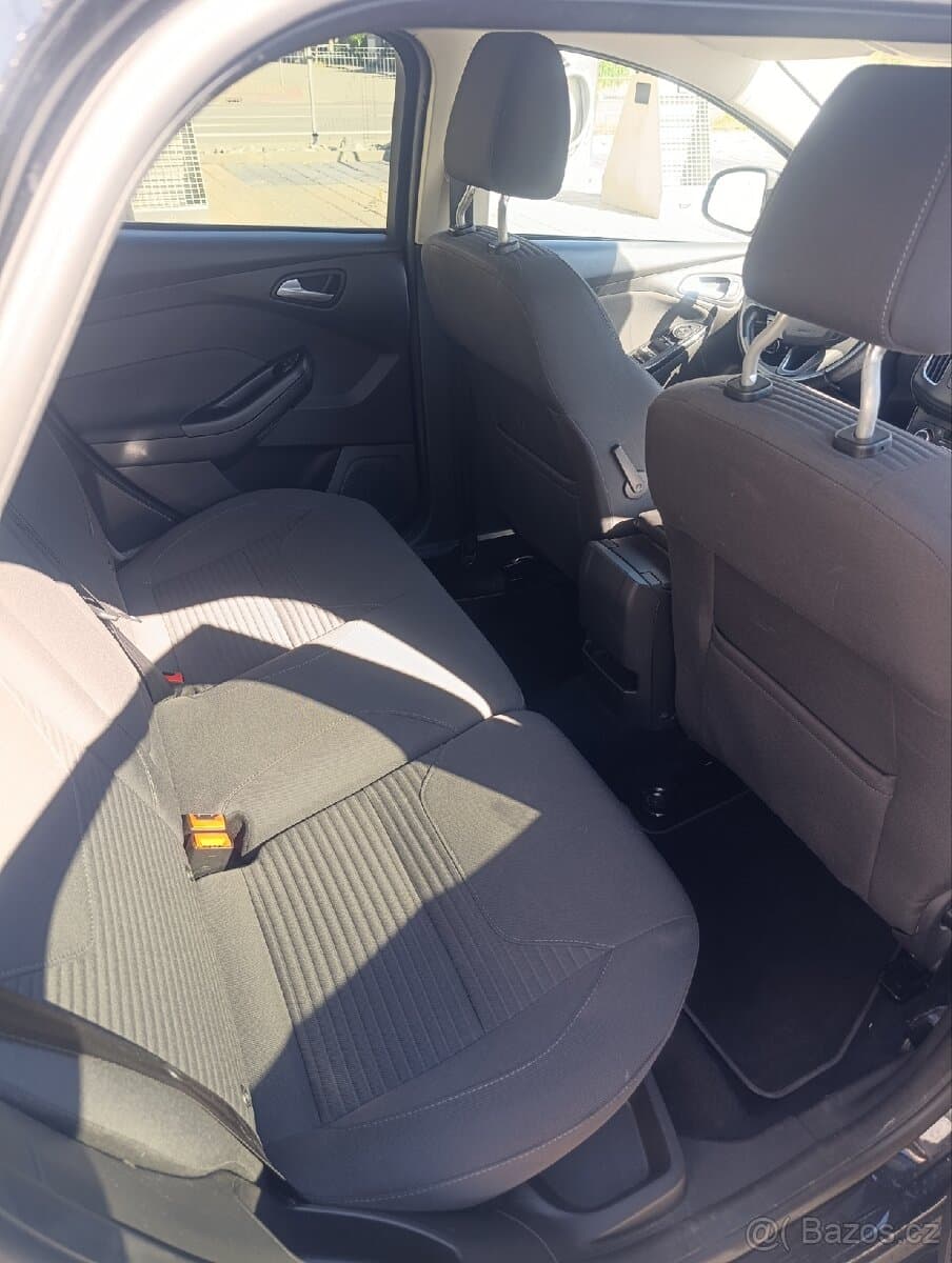2015 Ford FOCUS - 9