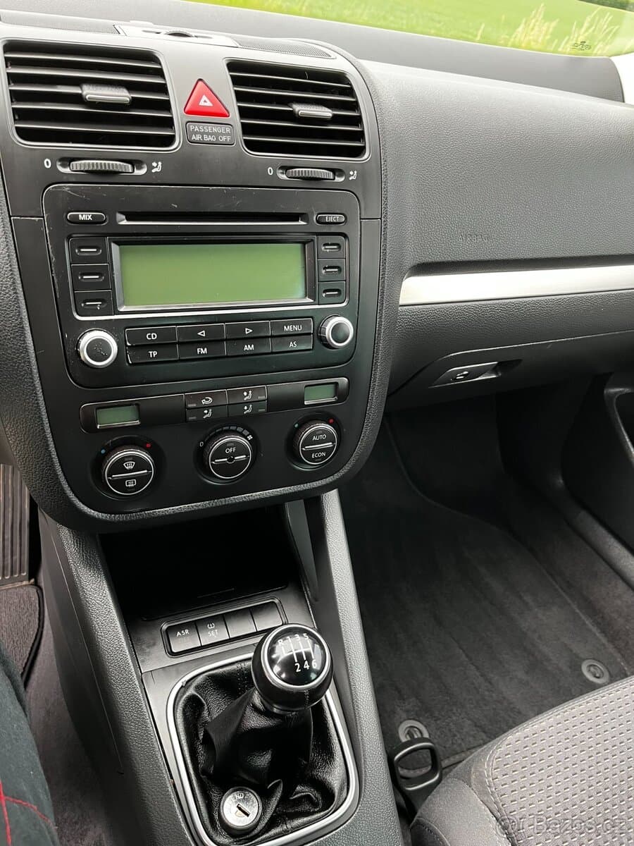 2006 Volkswagen JETTA - 9