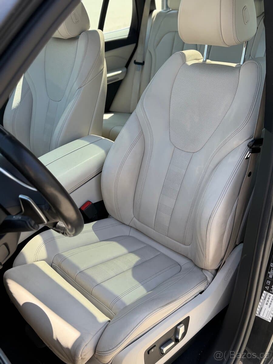 2019 BMW X5 - 9