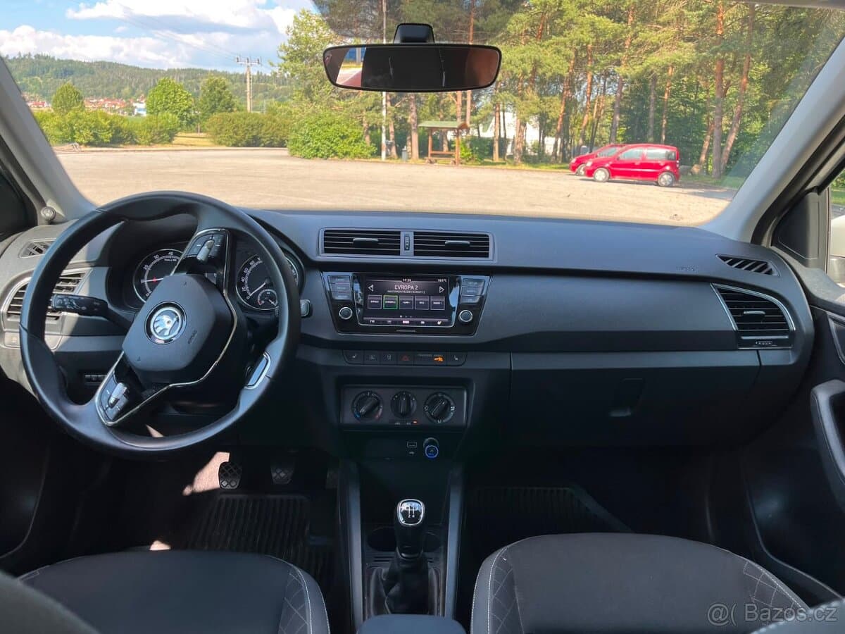 2021 Škoda FABIA - 9