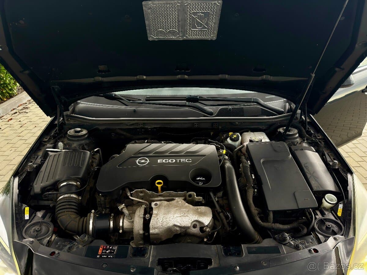 2016 Opel INSIGNIA - 9