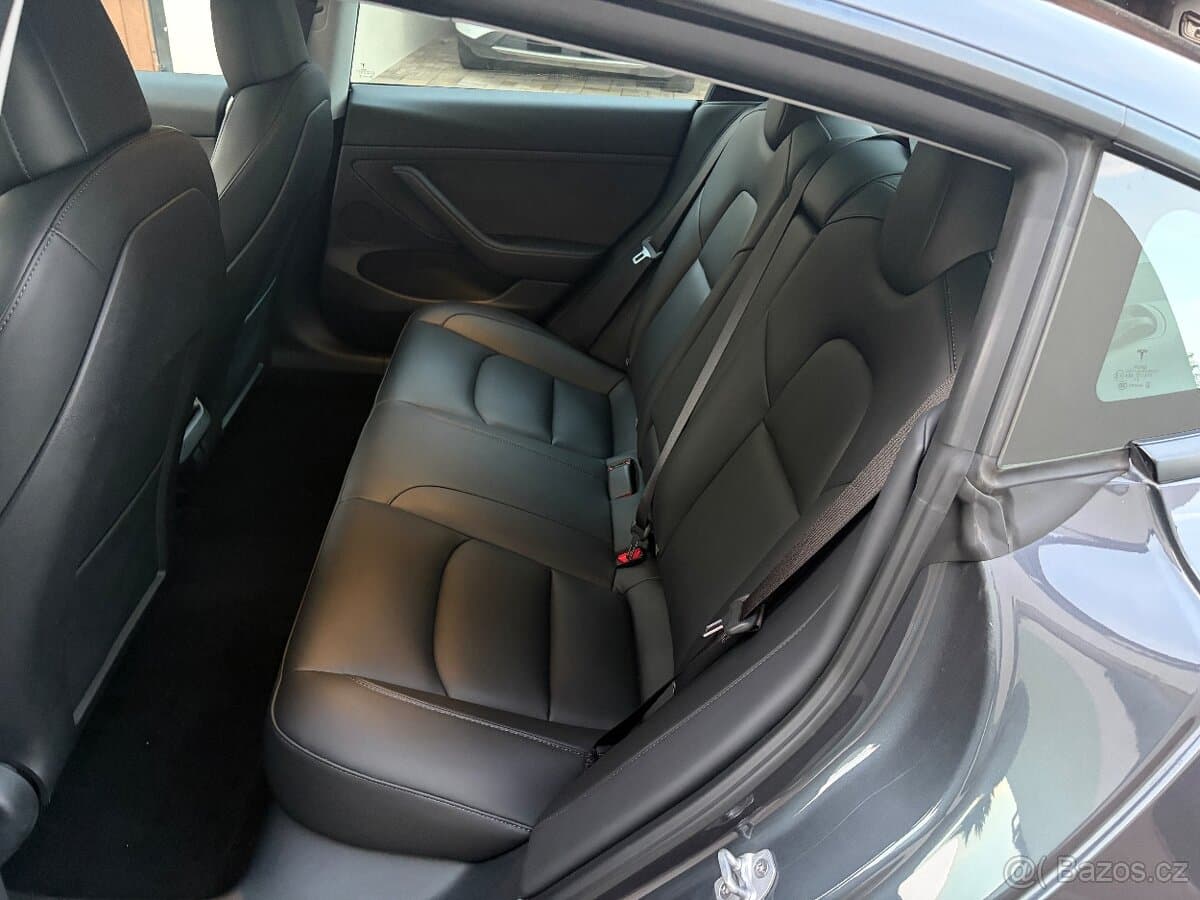 2022 Tesla MODEL 3 - 9