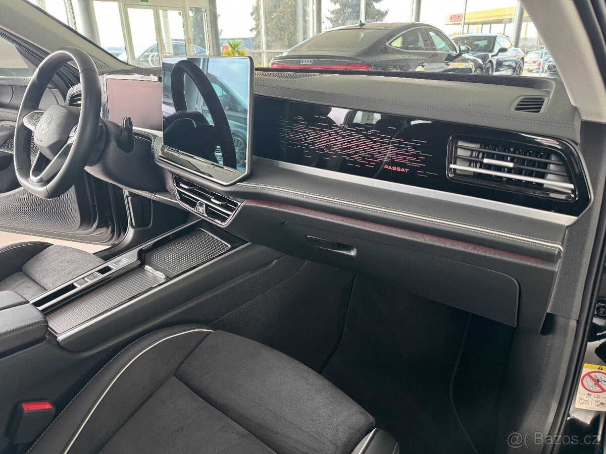 2024 Volkswagen PASSAT - 9