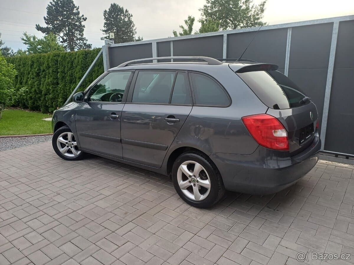 2011 Škoda FABIA - 9