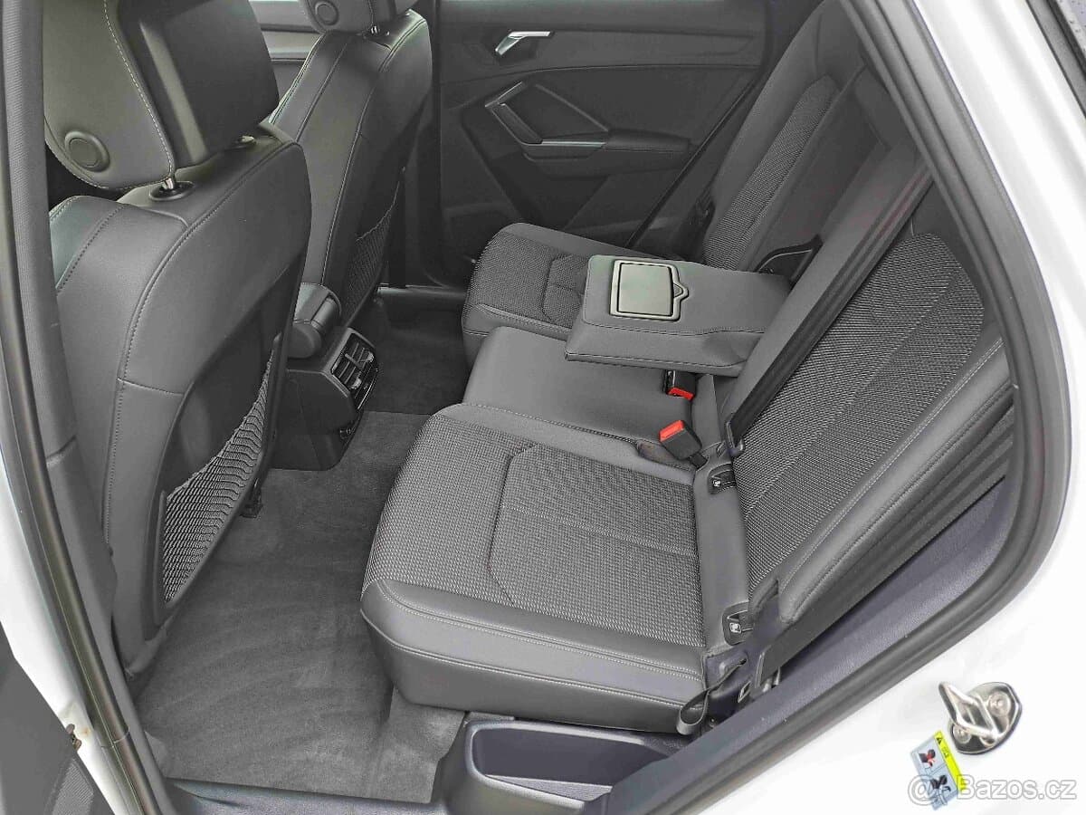 2021 Audi Q3 - 9