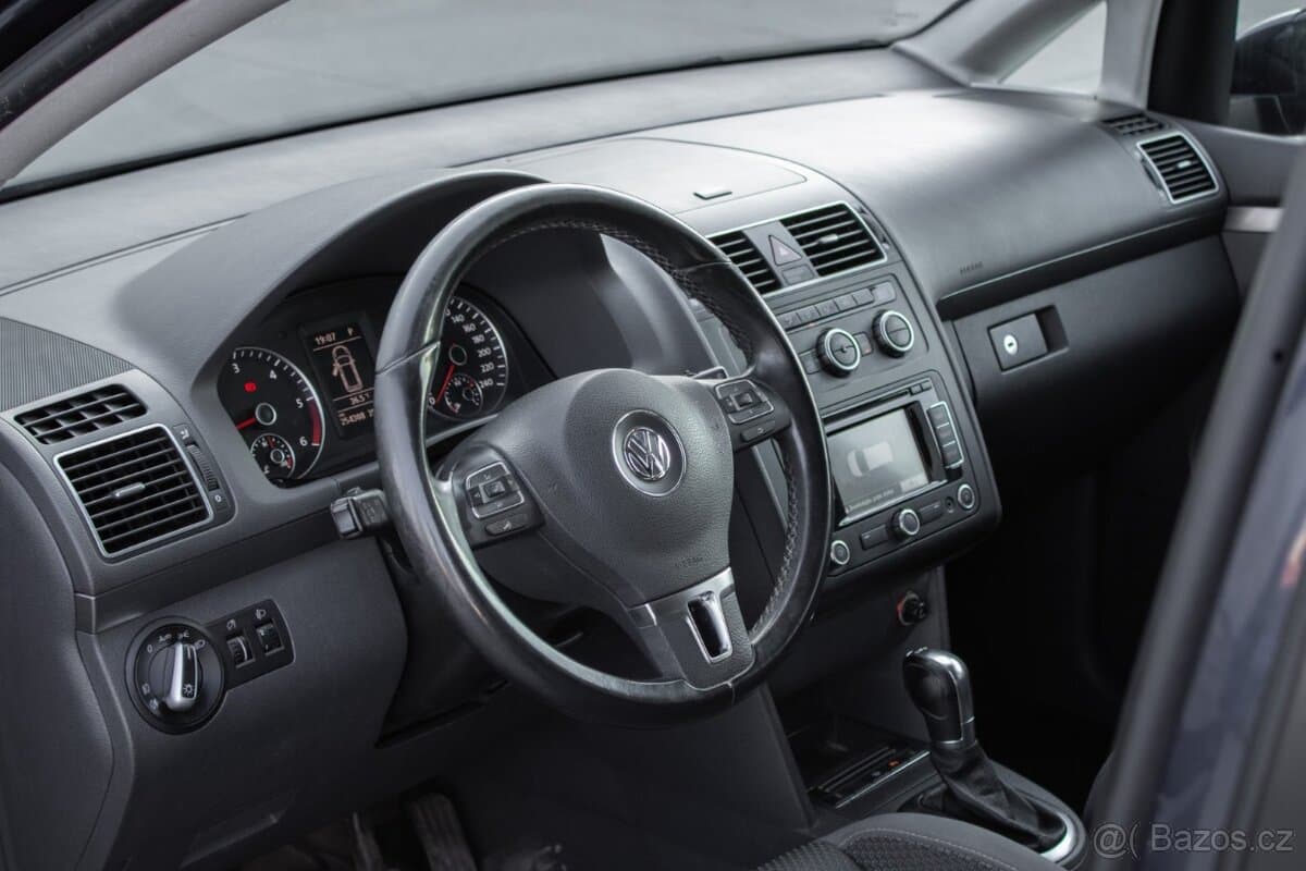 2013 Volkswagen TOURAN - 9