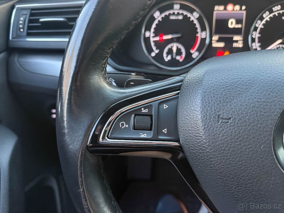 2016 Škoda SUPERB - 9