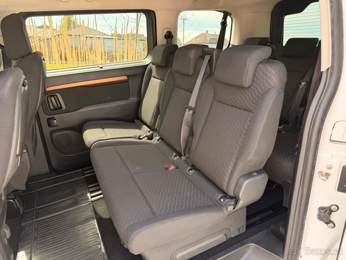 2022 Toyota PROACE - 9