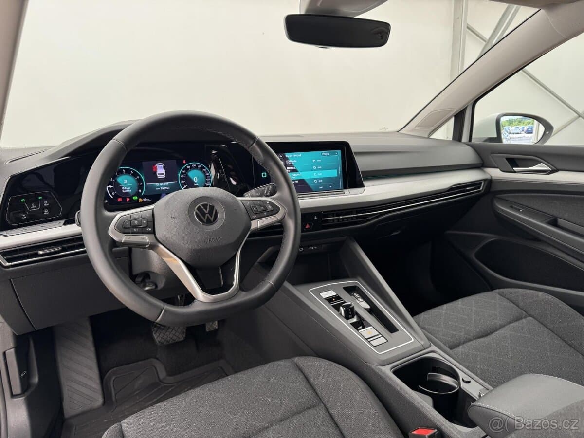 2022 Volkswagen GOLF - 9