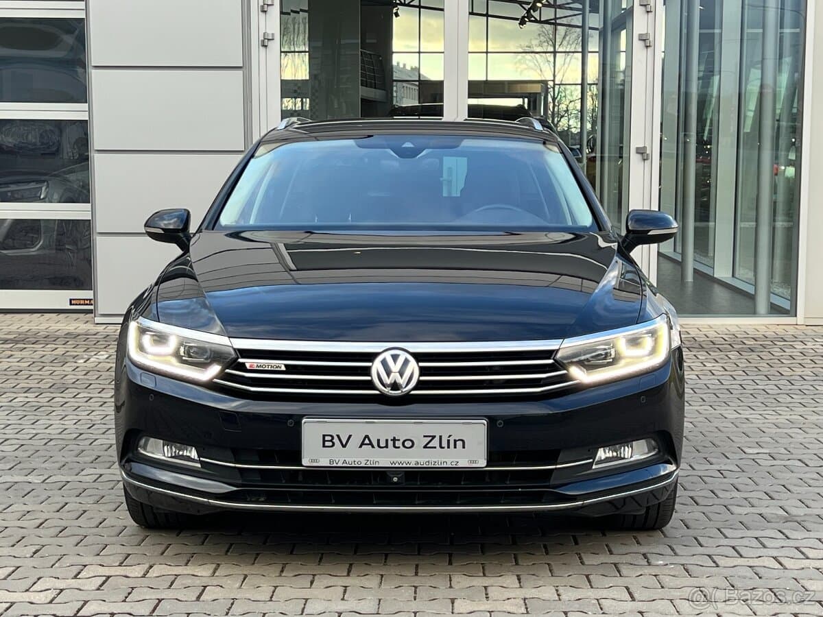 2016 Volkswagen PASSAT - 9