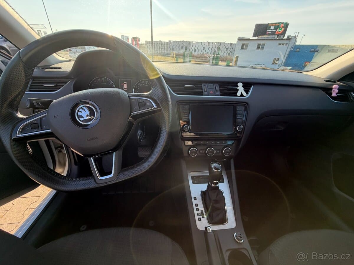 2016 Škoda OCTAVIA - 9