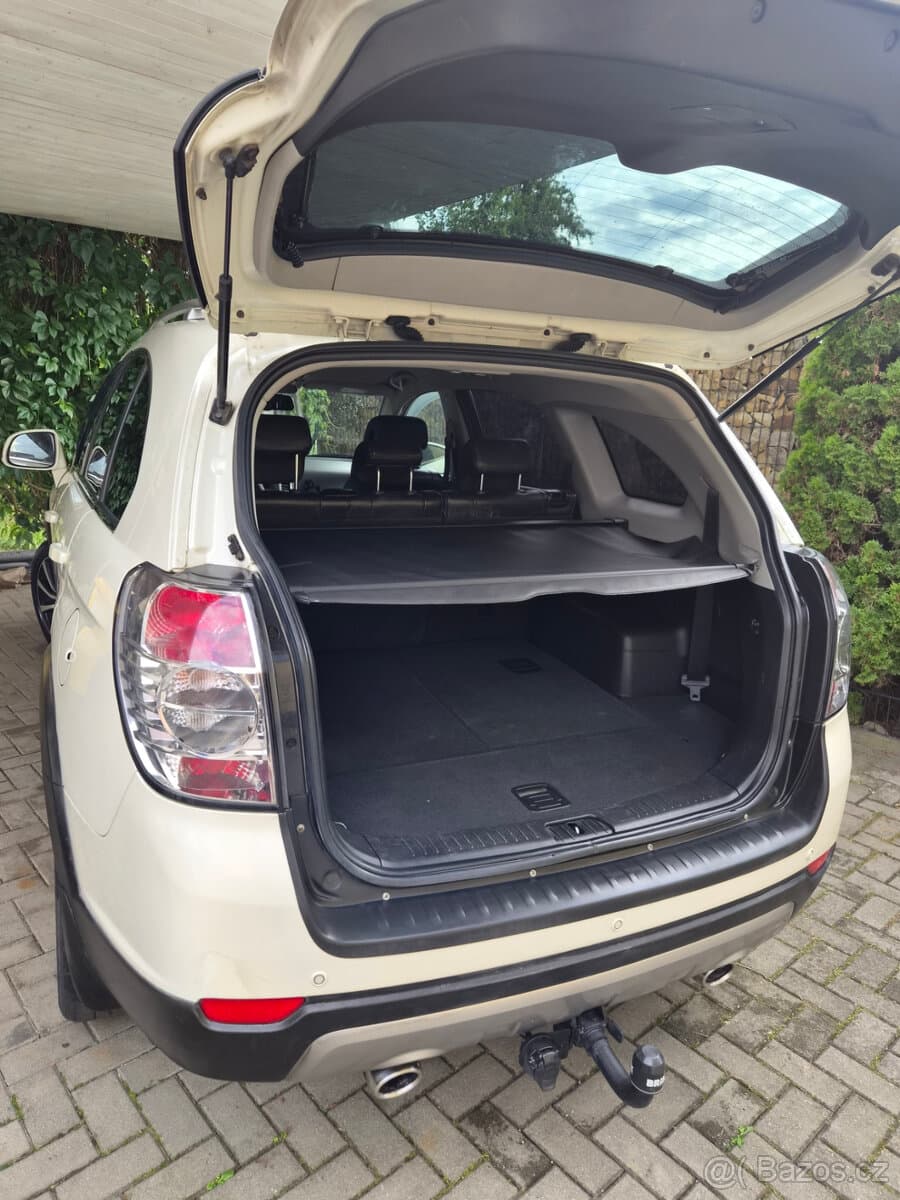 2011 Chevrolet CAPTIVA - 9