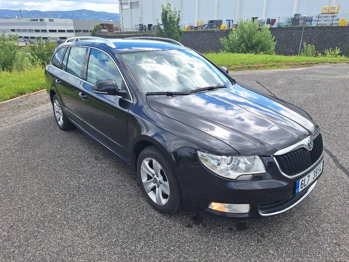 2010 Škoda SUPERB - 9
