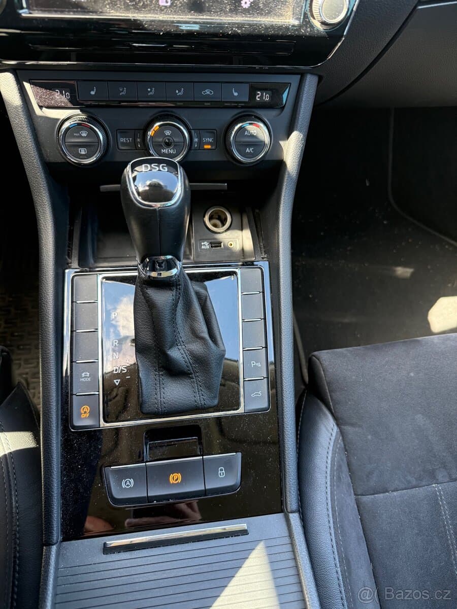 2016 Škoda SUPERB - 9