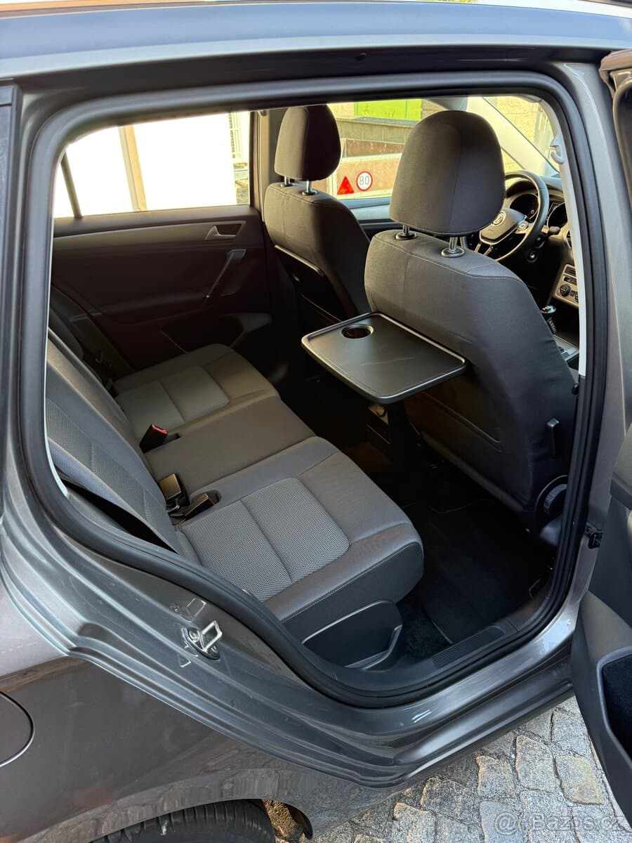 2015 Volkswagen GOLF - 9