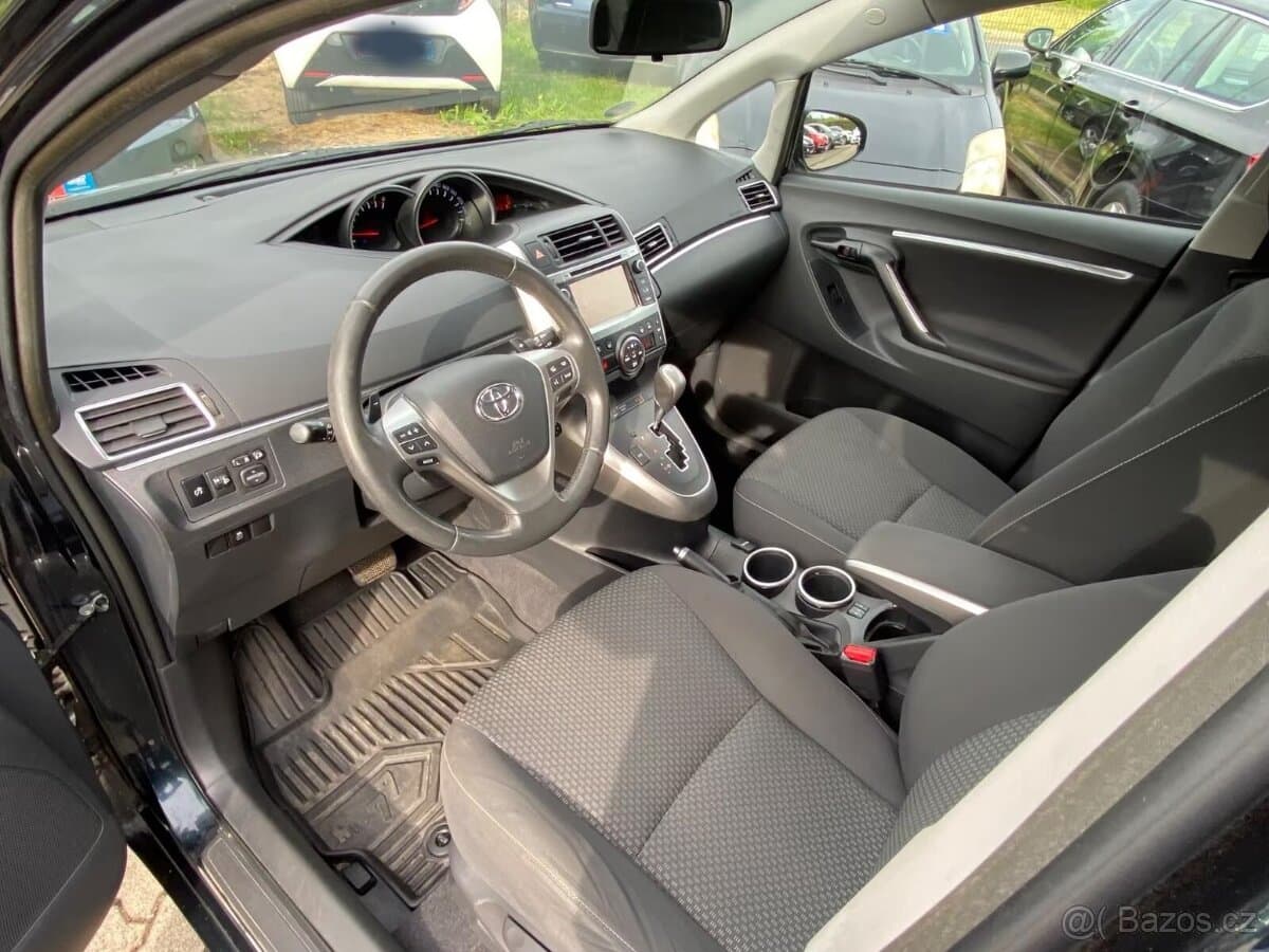 2014 Toyota VERSO - 9