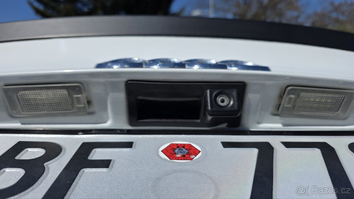 2011 Audi S5 - 9
