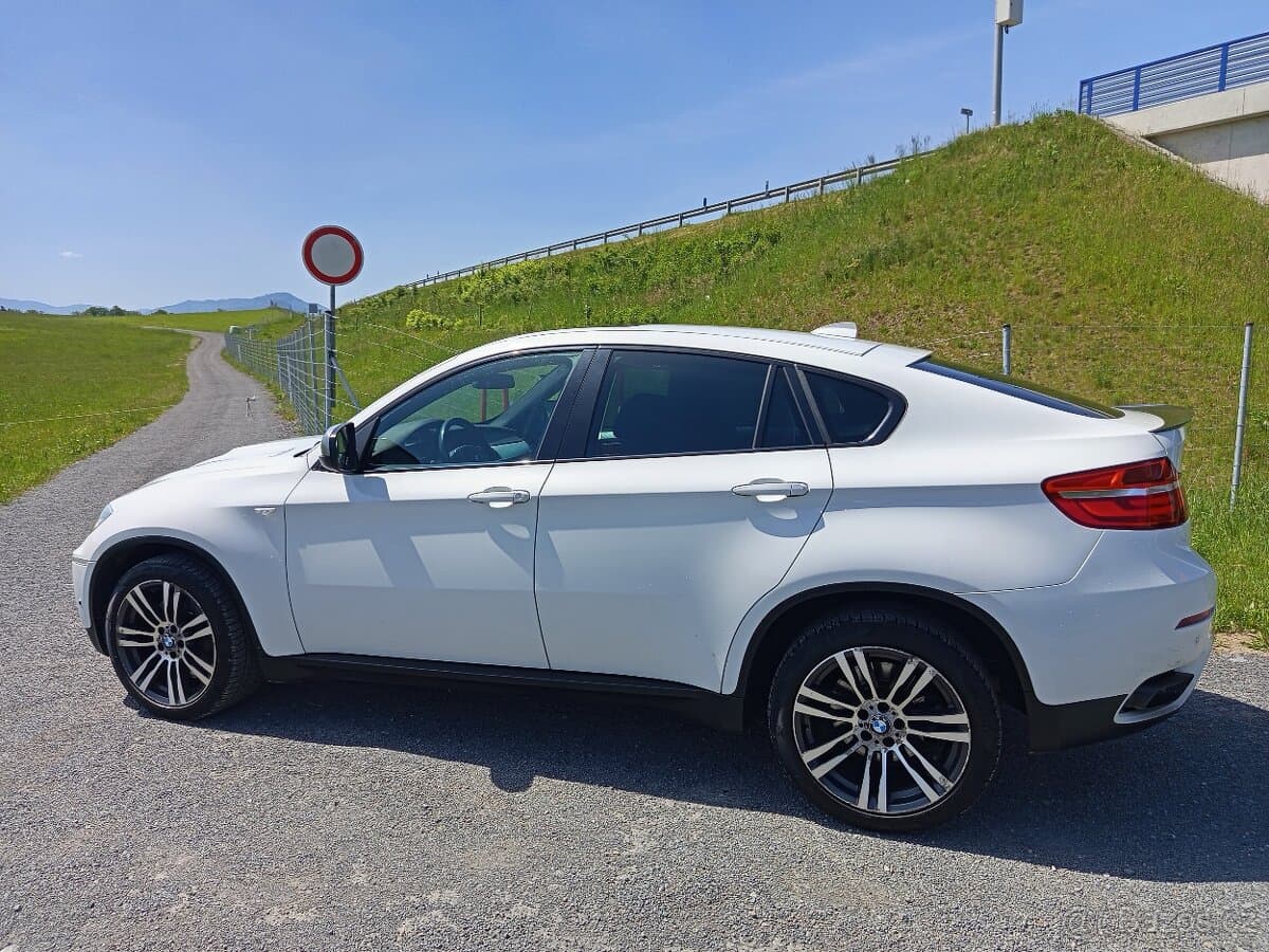 2013 BMW X6 - 9