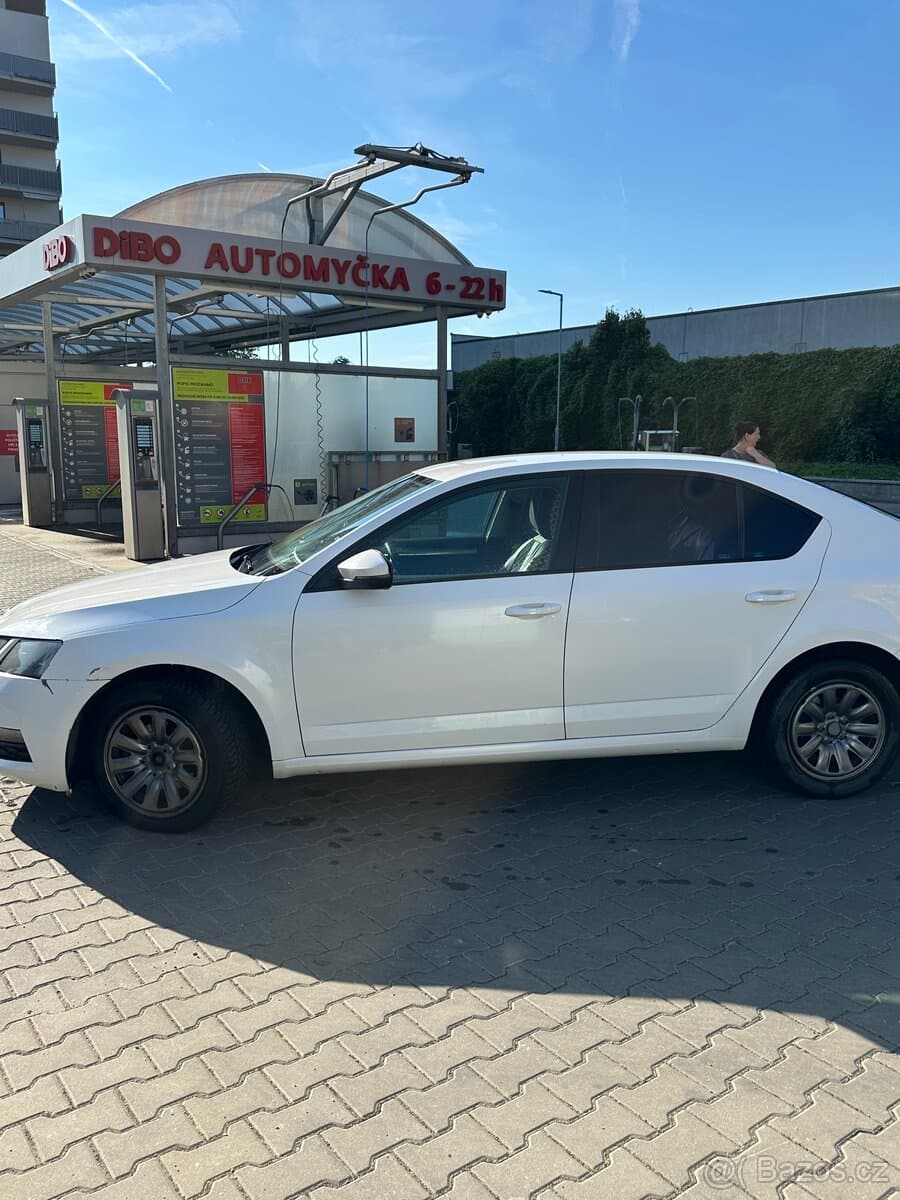 2018 Škoda OCTAVIA - 9