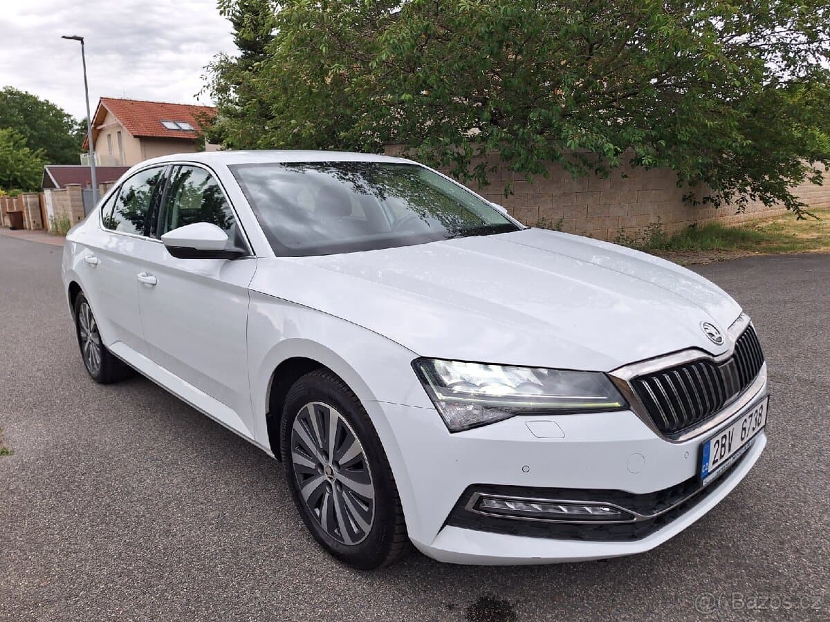 2022 Škoda SUPERB - 9