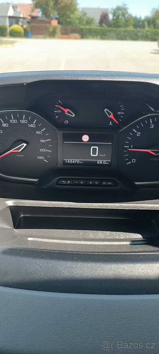 2020 Peugeot RIFTER - 9