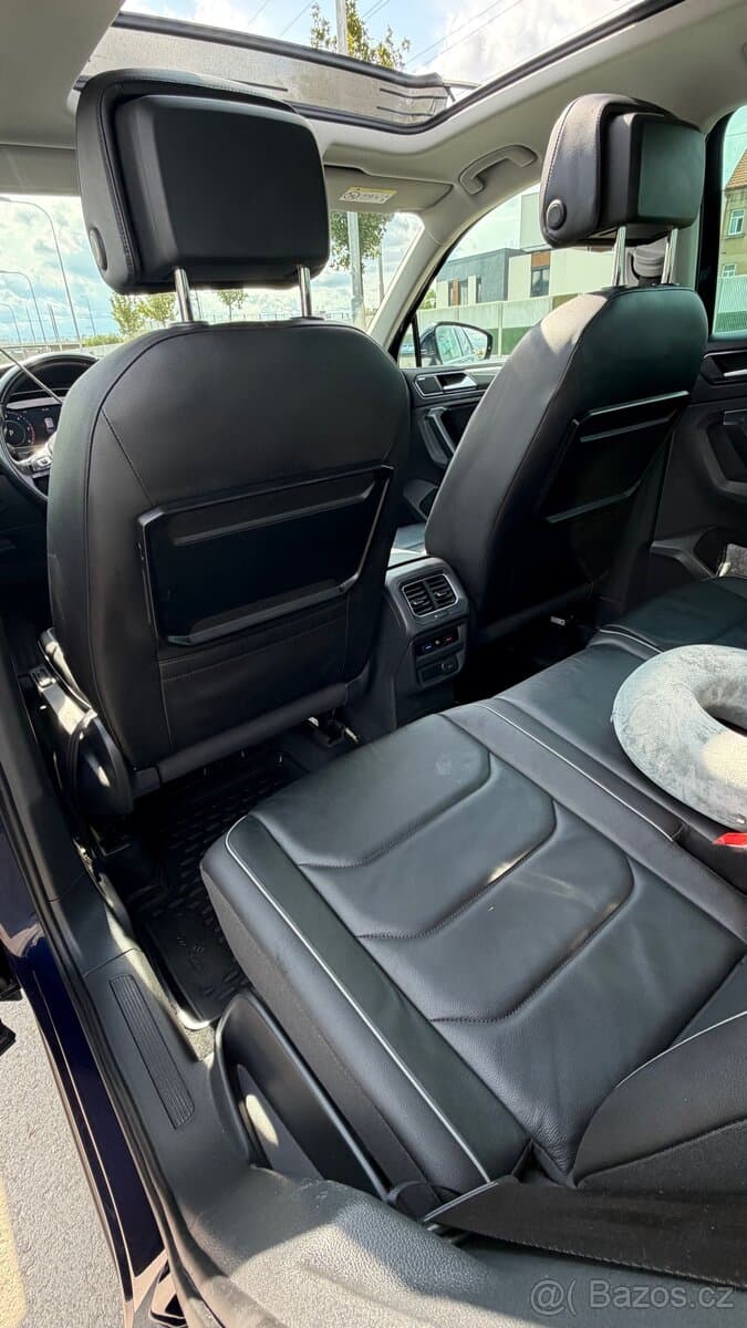 2017 Volkswagen TIGUAN - 9