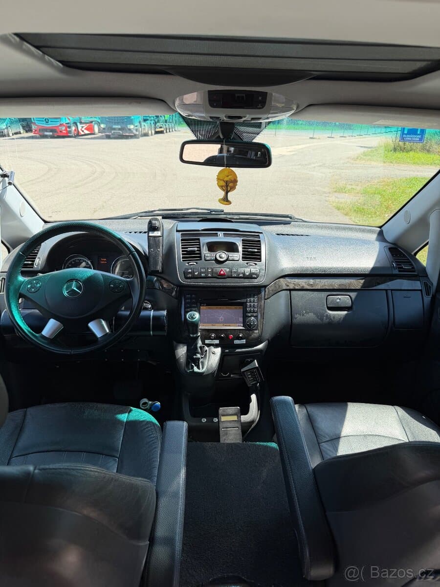2012 Mercedes-Benz VIANO - 9