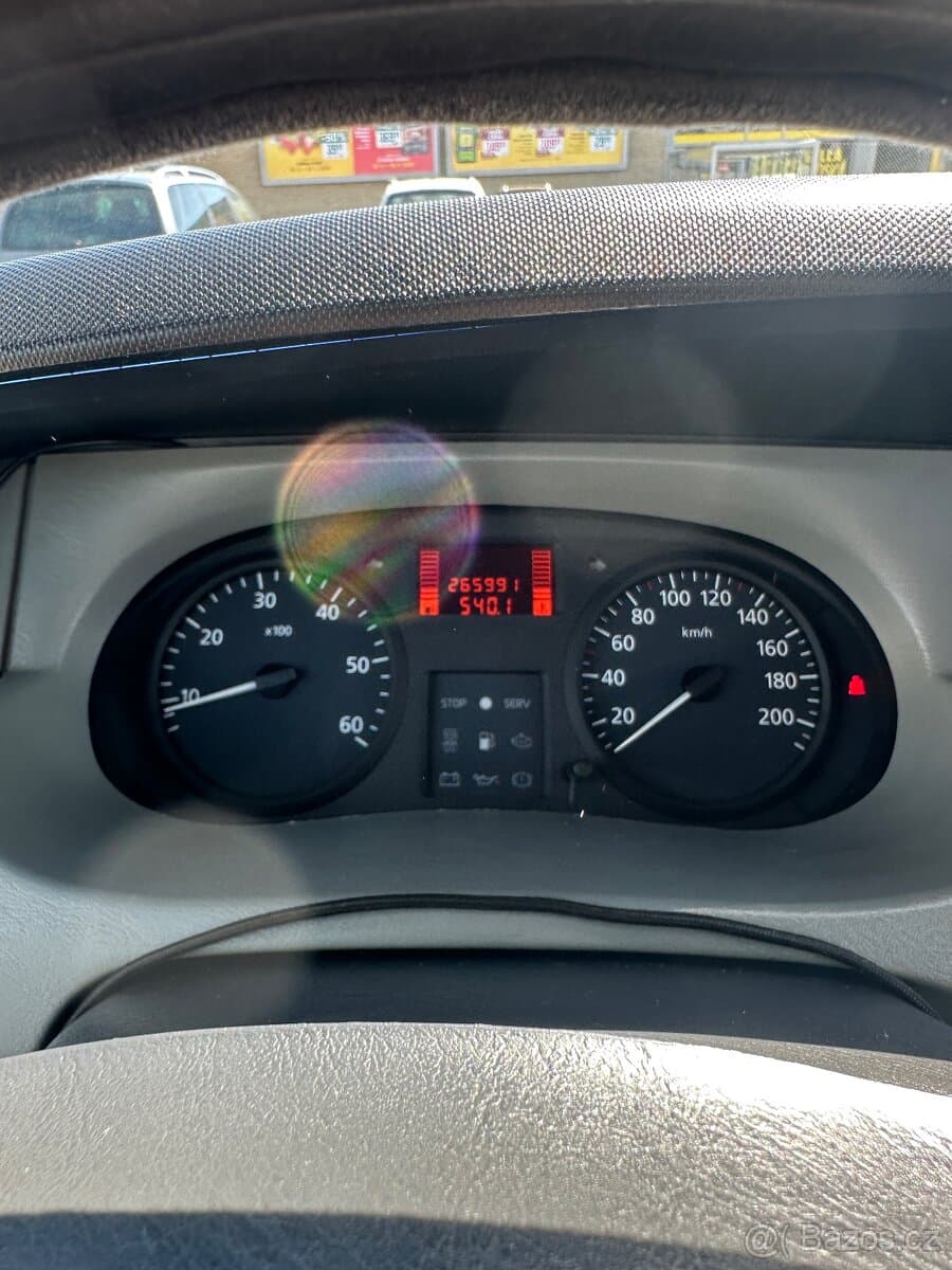 2005 Renault TRAFIC - 9