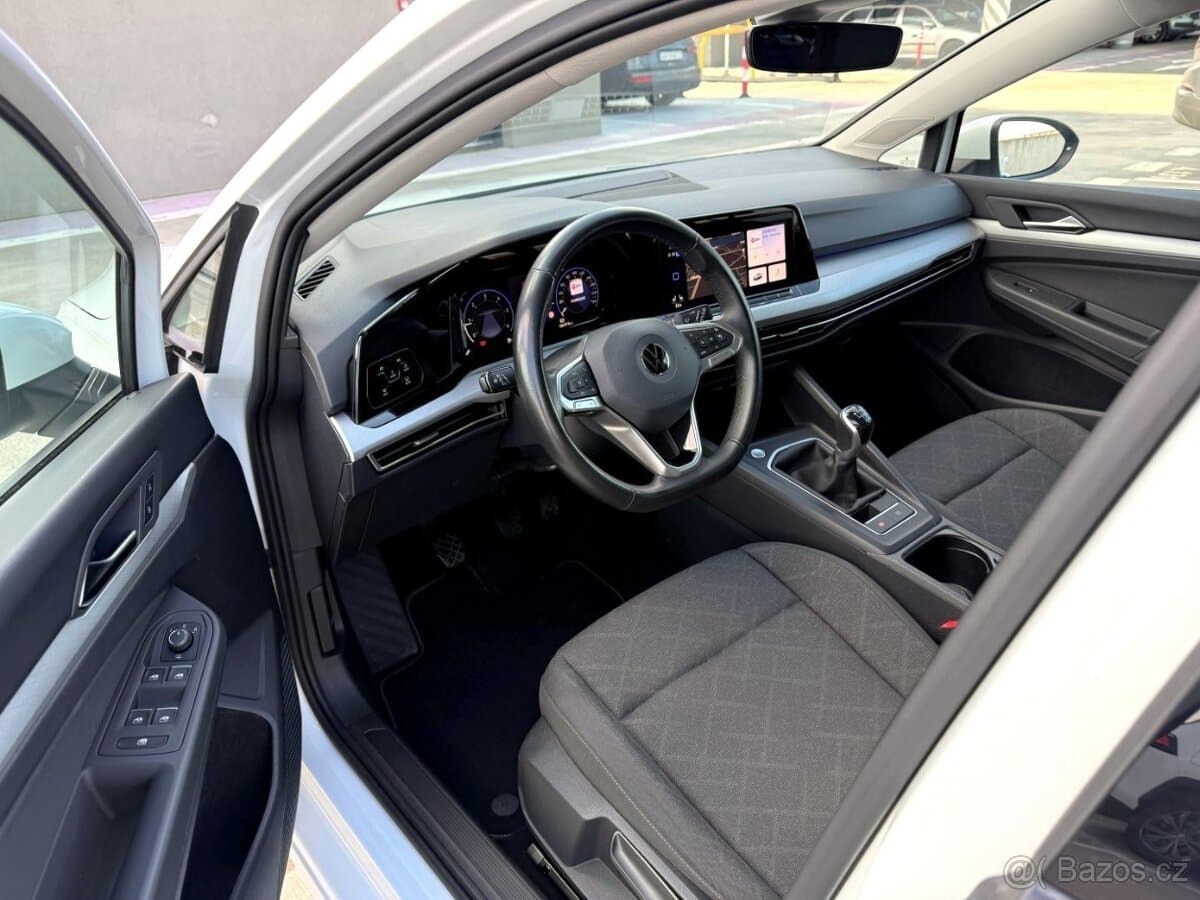 2022 Volkswagen GOLF - 9