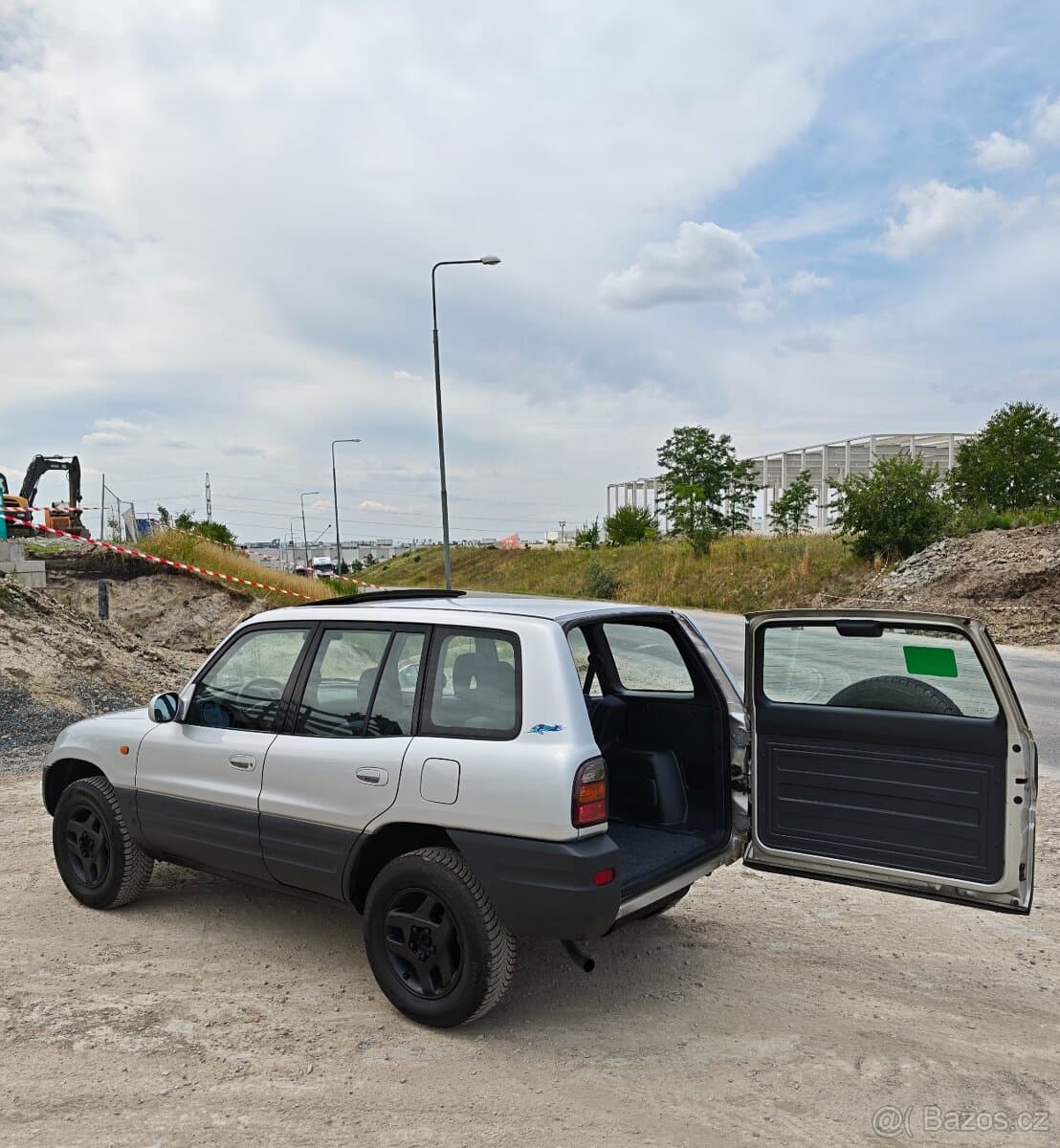 1998 Toyota RAV4 - 9