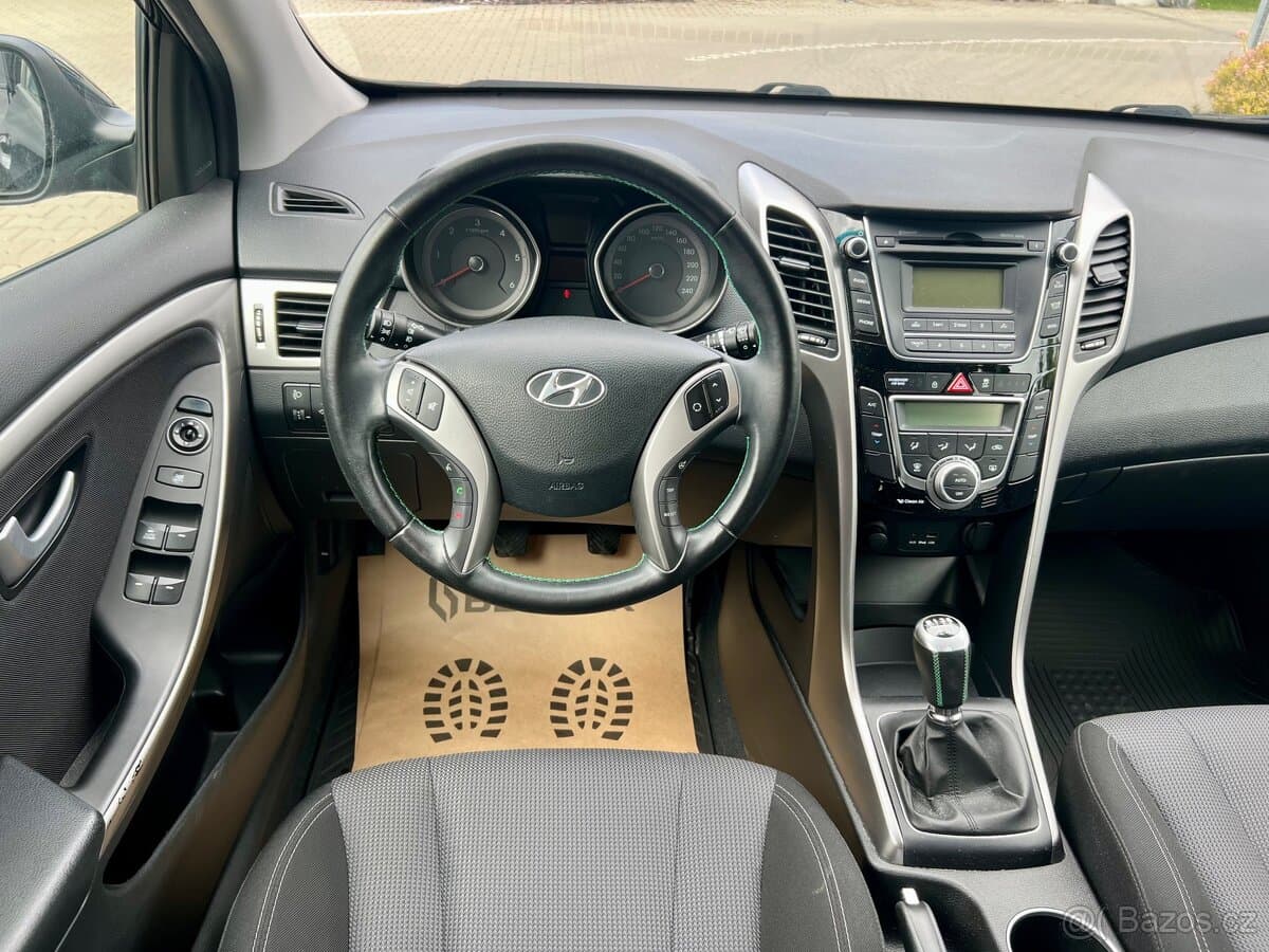 2013 Hyundai i30 - 9