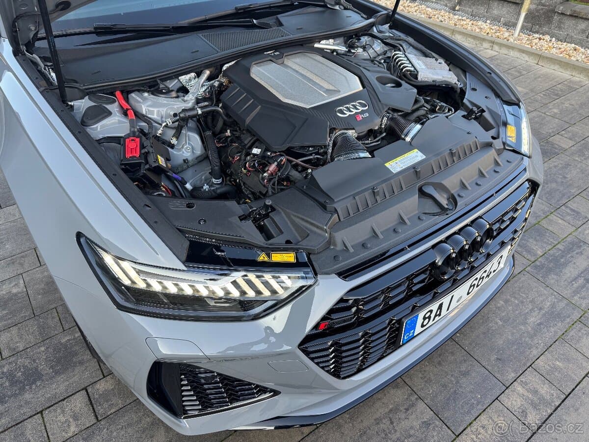 2020 Audi RS6 - 9