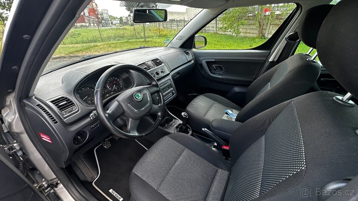 2012 Škoda ROOMSTER - 9