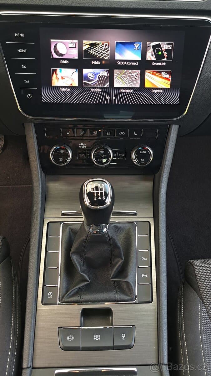 2020 Škoda SUPERB - 9