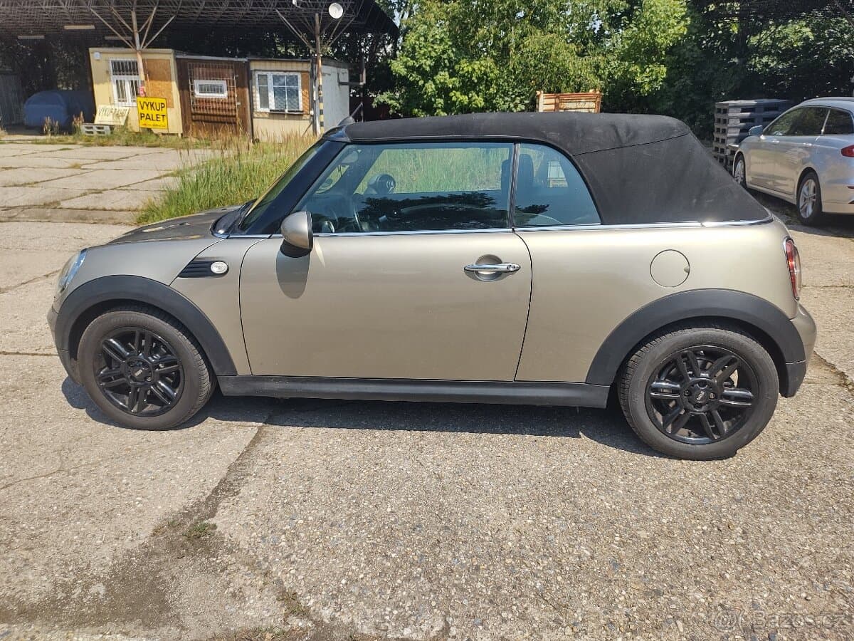 2010 Mini COOPER - 9