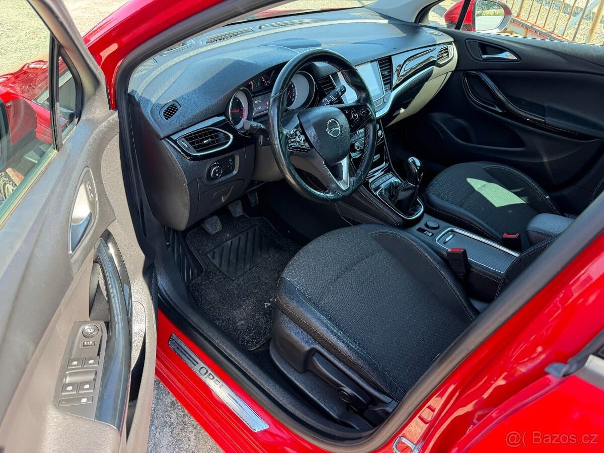 2015 Opel ASTRA - 9