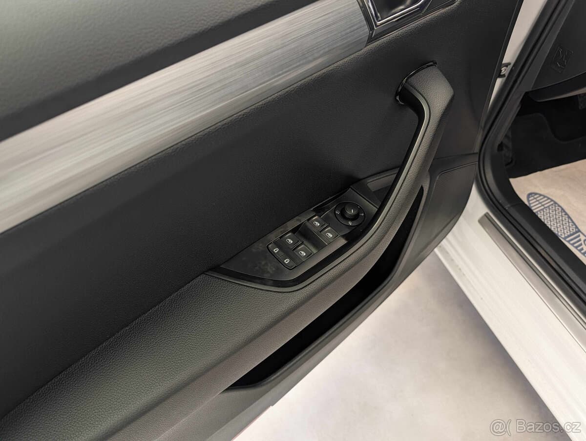 2022 Škoda SUPERB - 9