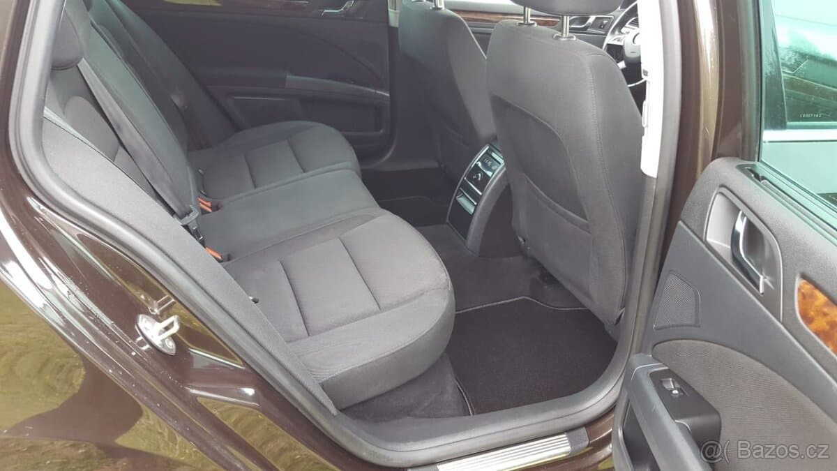 2013 Škoda SUPERB - 9