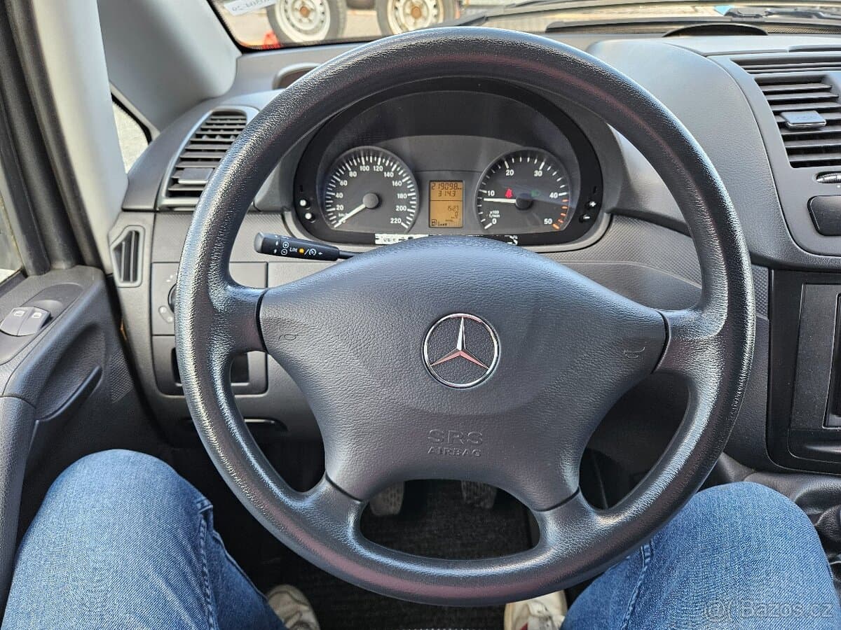 2011 Mercedes-Benz VITO - 9