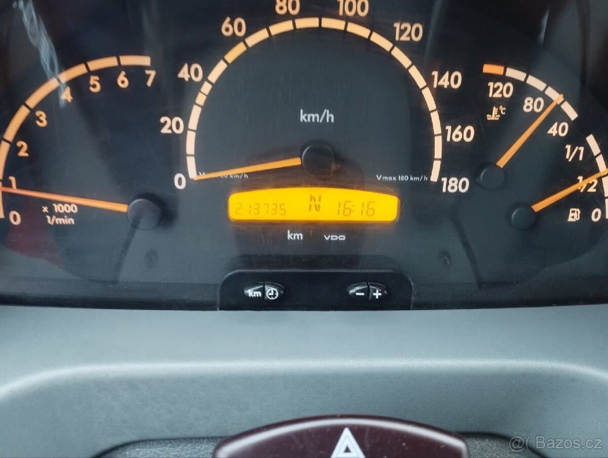 2002 Mercedes-Benz SPRINTER - 9