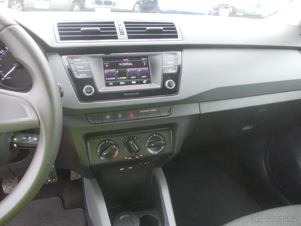 2016 Škoda FABIA - 9